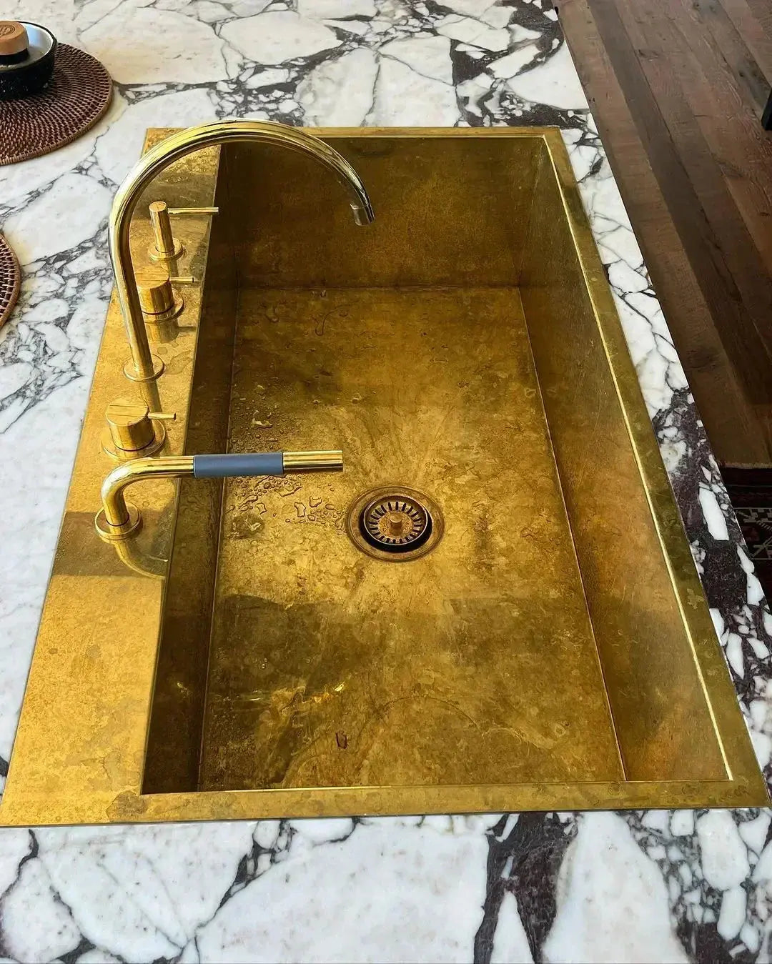 How to Clean Brass & Copper Sinks – Atlas Finest AtlasFinest