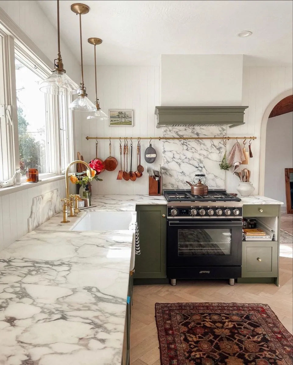 How to Style a Brass Pot Rail in Your Kitchen