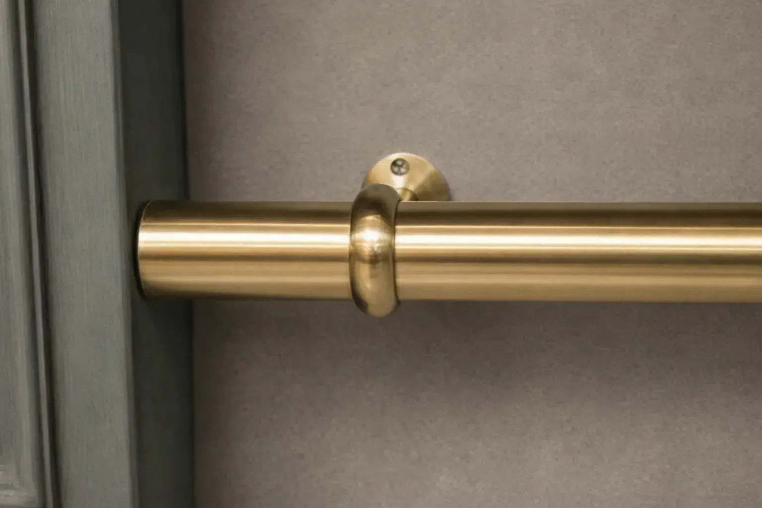Solid Brass Foot Rail Bar – 50mm Unlacquered Bathroom Brass Hardware - AtlasFinest