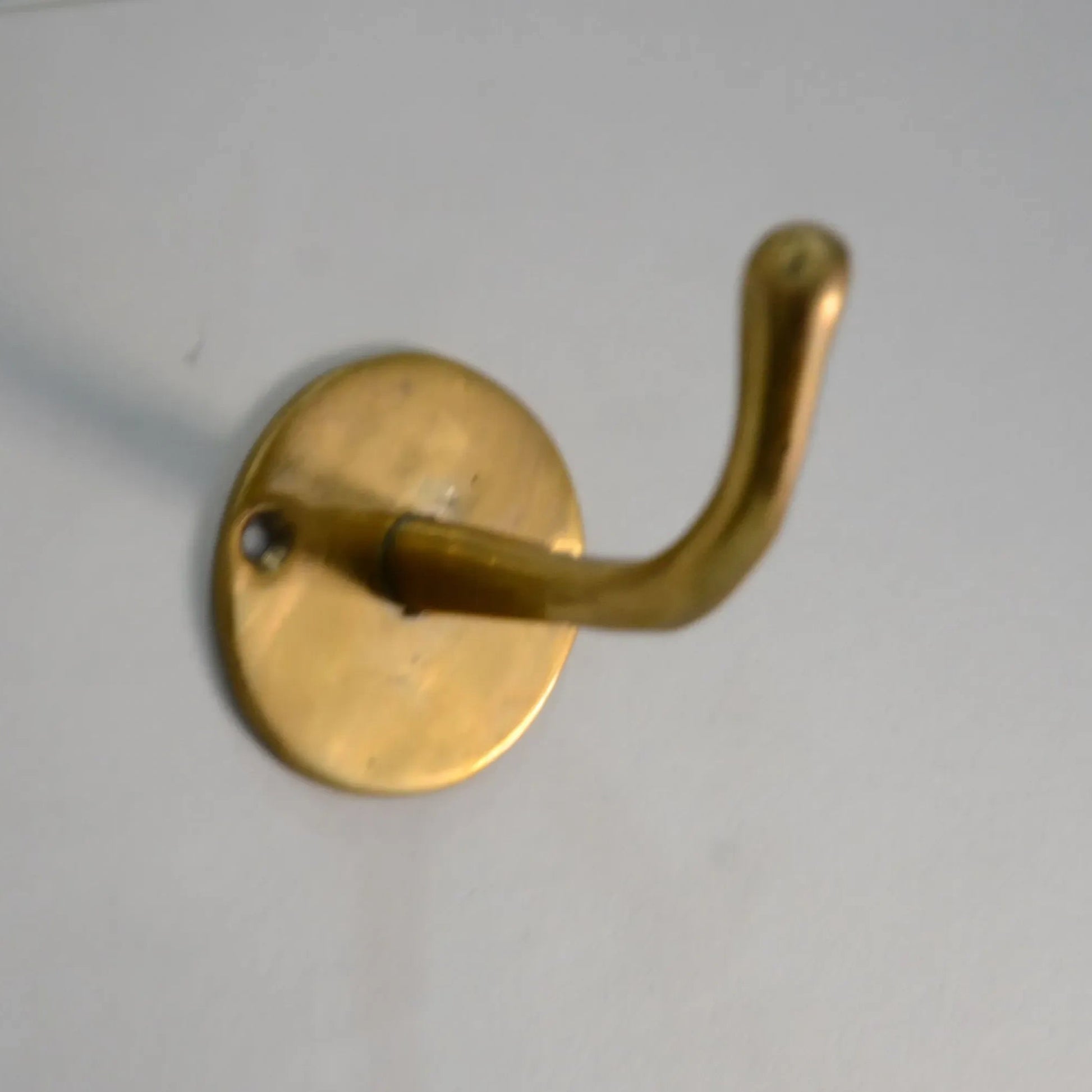 Unlacquered Brass hooks atas finest handmade