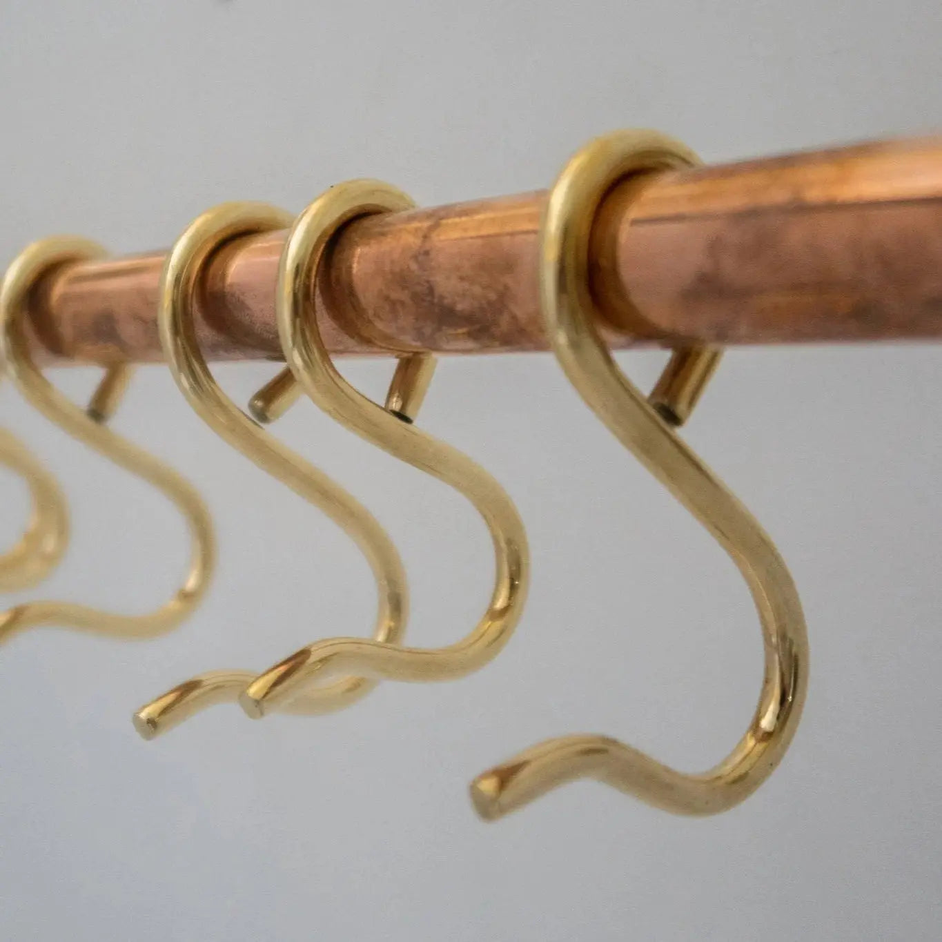Handcrafted Solid Copper Pot Rack with Brass S-Hooks - AtlasFinest