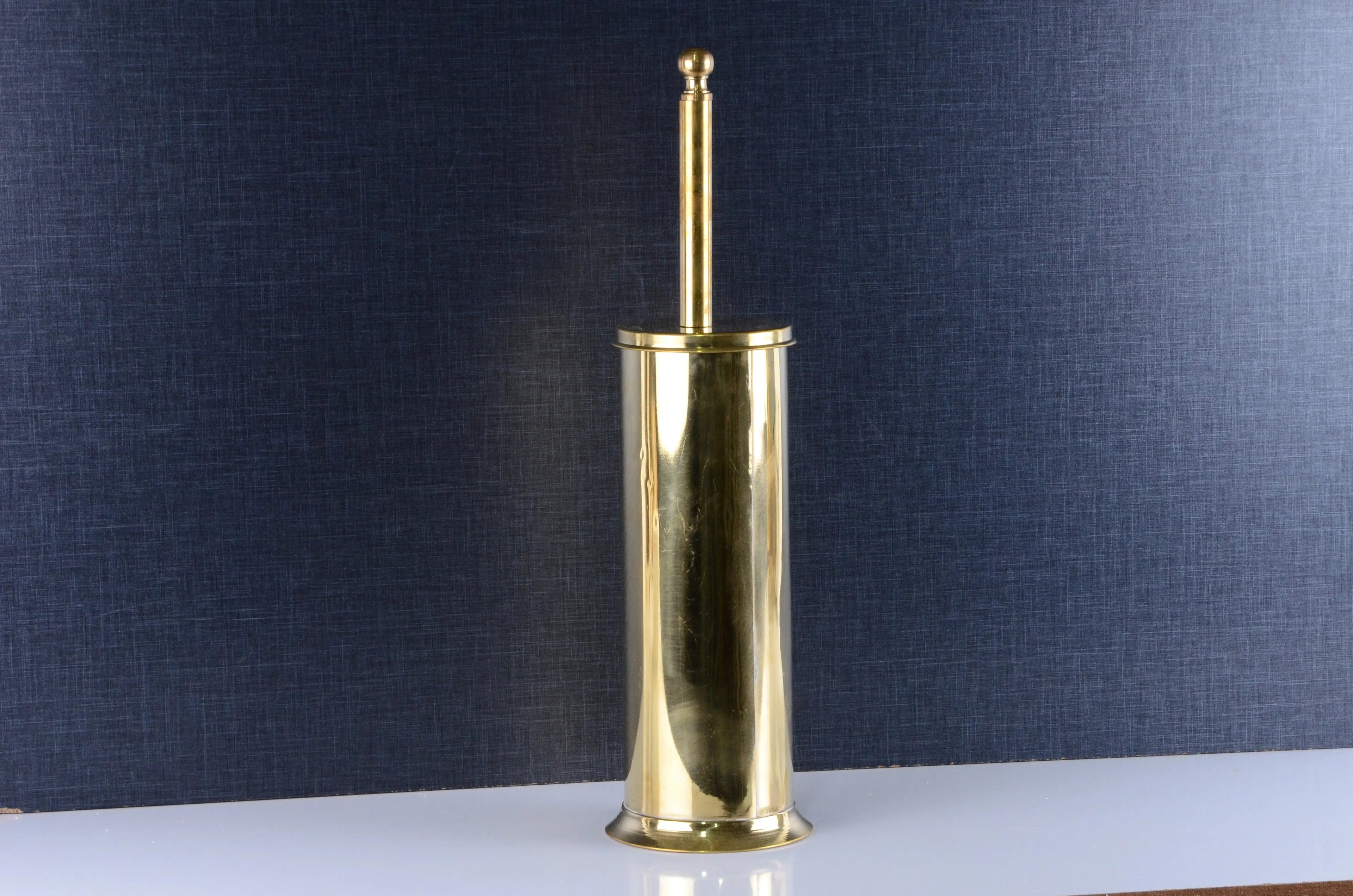 Unlacquered Brass Toilet Brush With Smooth Finish - AtlasFinest
