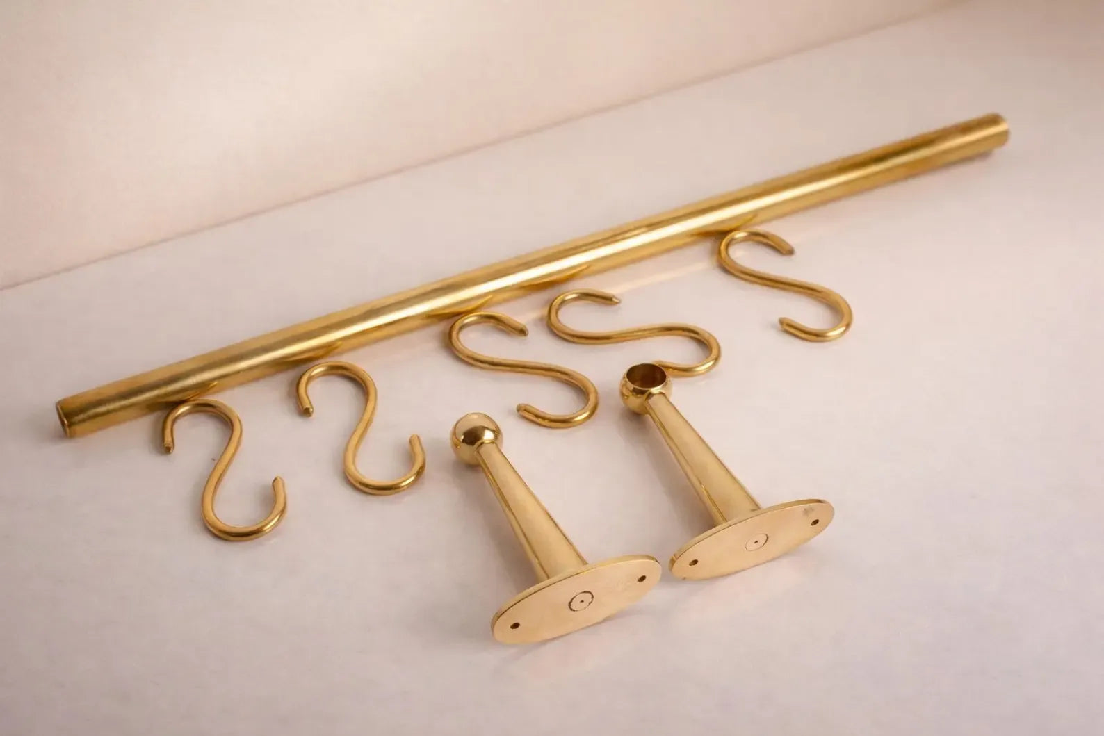 16 mm Rod – Polished Brass Finish
