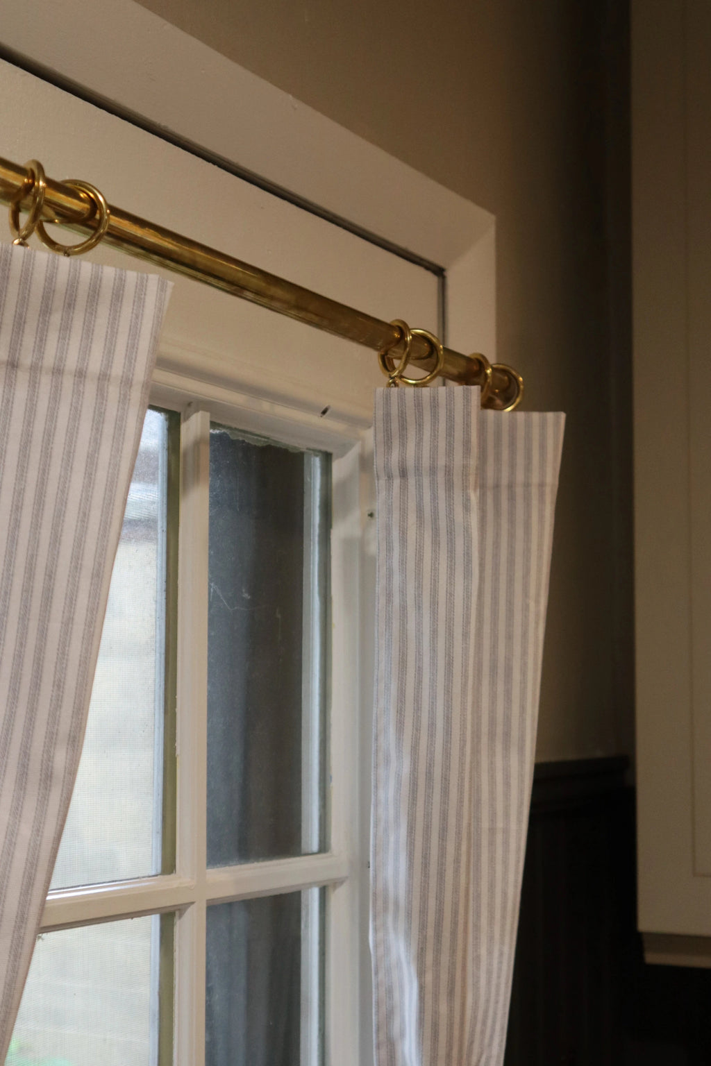 Unlacquered brass cafe curtain rod, atlas finest curtain rod, brass rings for curtain holder, brass curtain pole