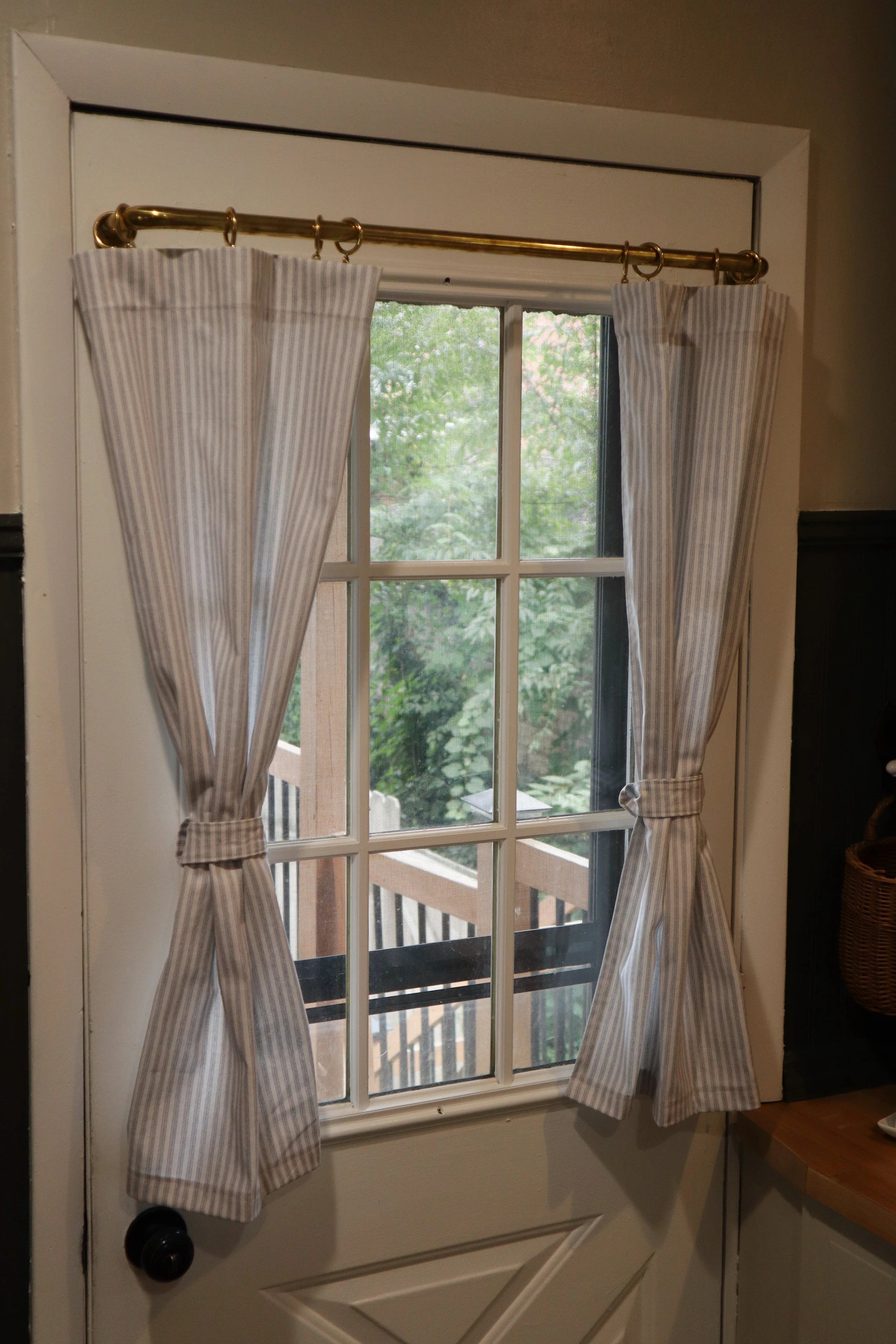 Unlacquered brass cafe curtain rod, atlas finest curtain rod, brass rings for curtain holder, brass curtain pole