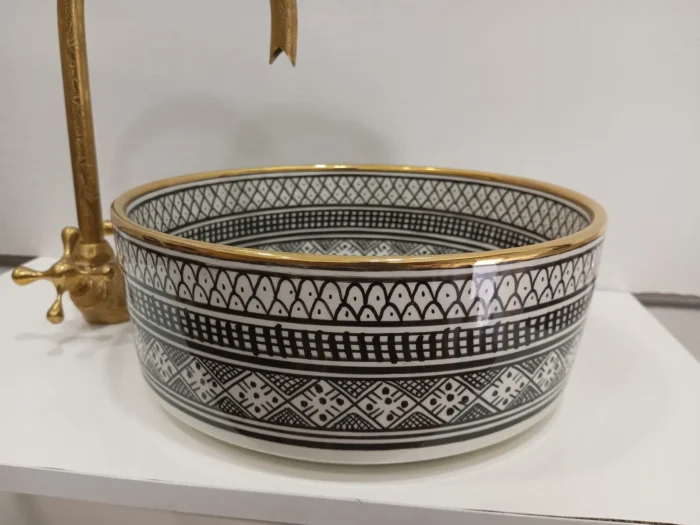 vessel sink