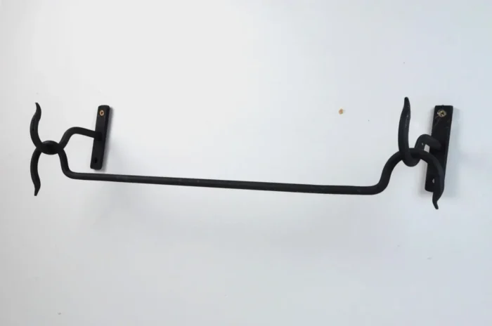 Wall-Mounted Hanging Rod